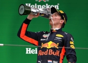 开云下载-关于哈斯车队轻取索伯车队，阿隆索关键制胜的信息