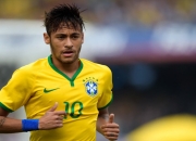 开云下载-加勒比风暴难撼地中海明珠，马丁内利灵光一闪定江山—摩纳哥友谊赛险胜牙买加纪实