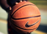 开云体育官网-武切维奇彻底打爆防线，老鹰横扫北京队，一场战术与天赋的碾压式胜利