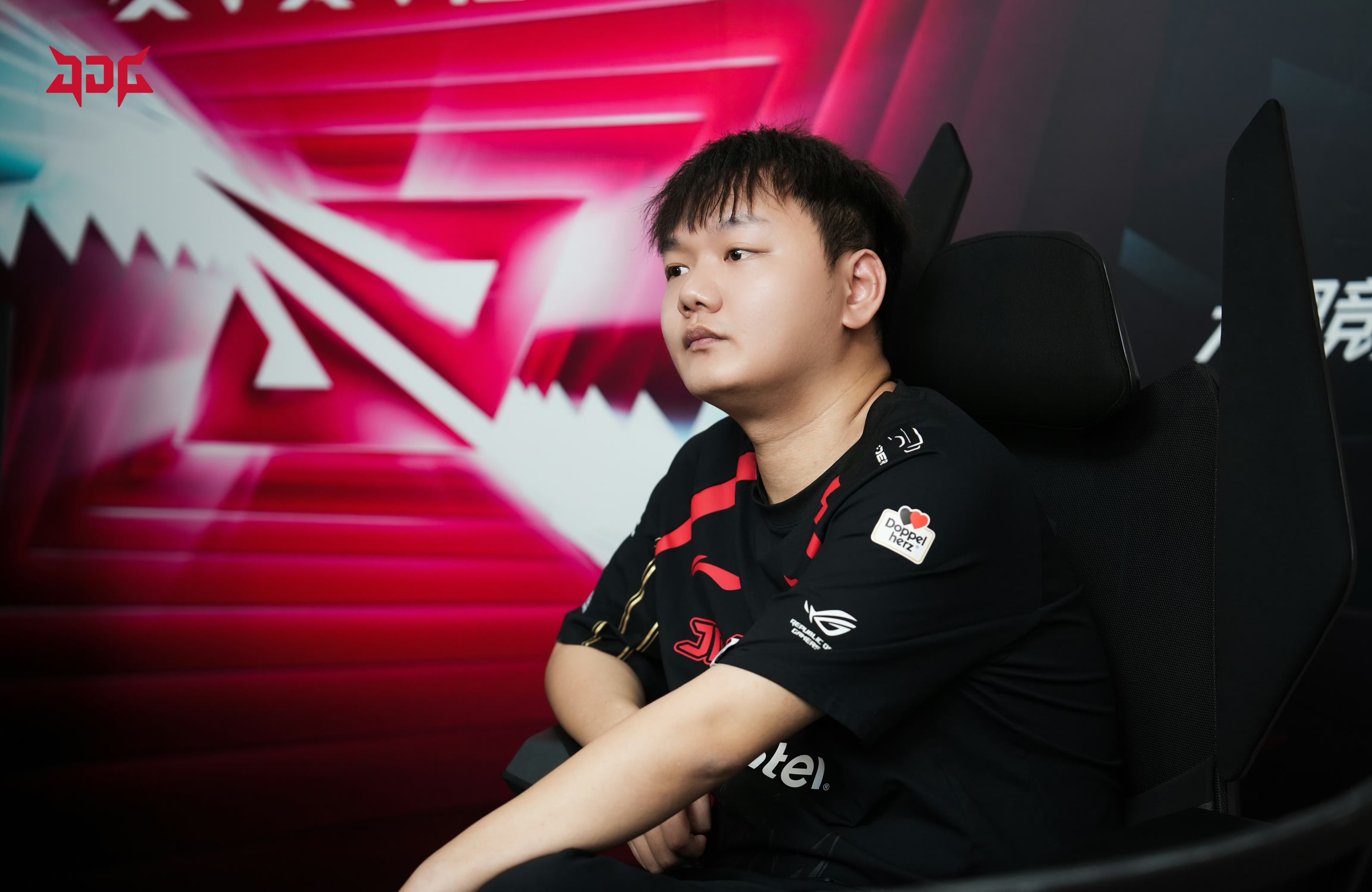 MAD翻盘JDG,Chovy爆发神勇 MAD翻盘JDG,Chovy爆发神勇