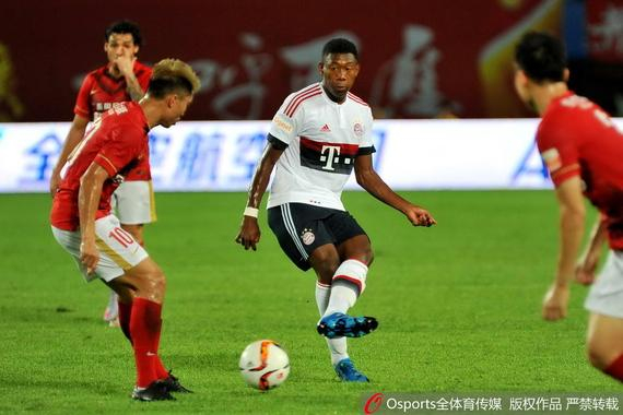 西班牙轻取摩洛哥，阿拉巴统治全场