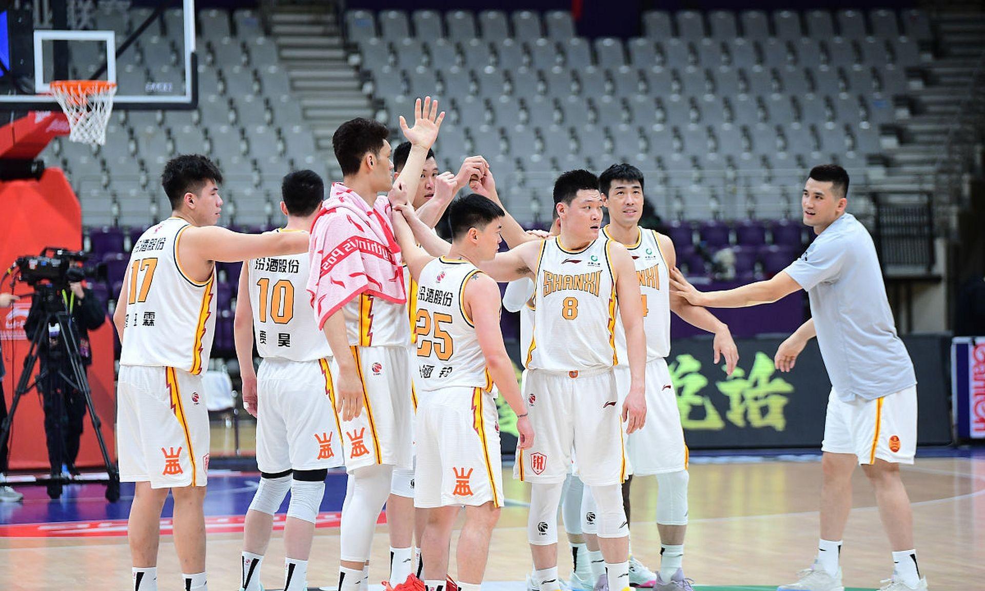 中国男篮险胜雄鹿B队,锡安制霸全场的简单介绍 中国男篮险胜雄鹿B队,锡安制霸全场的简单介绍