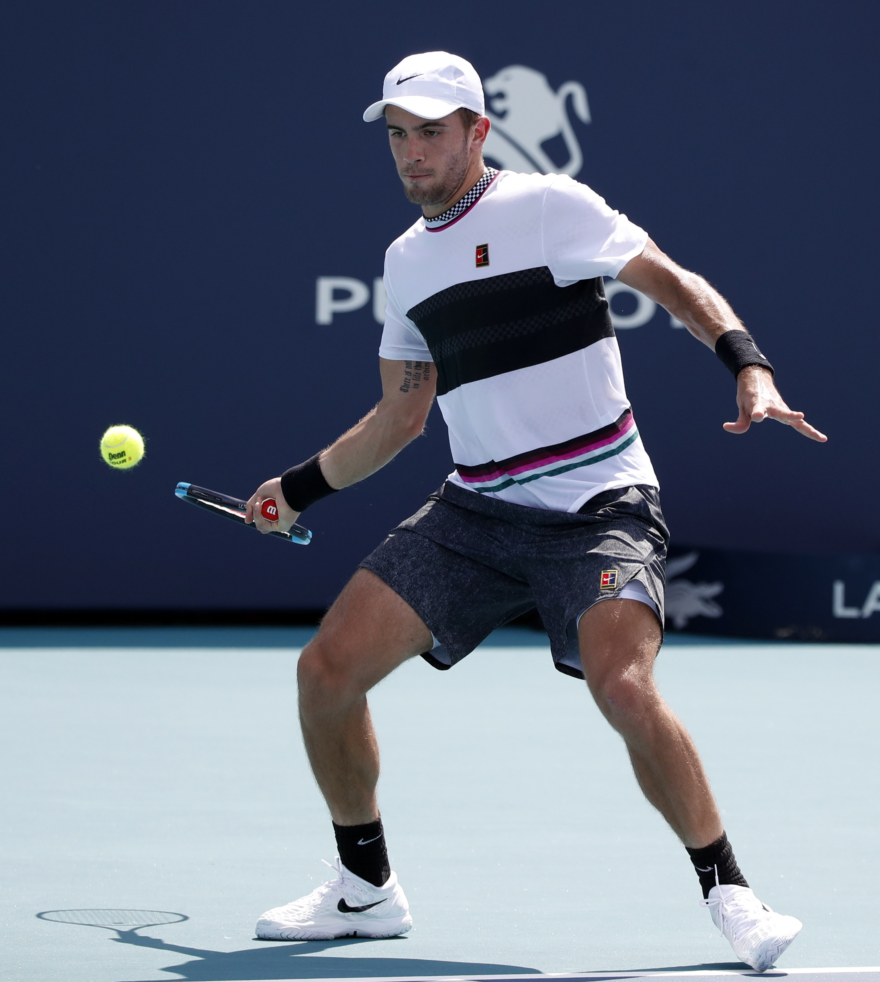 关于日本网球队险胜世界网球队,克耶高斯高光表现的信息 关于日本网球队险胜世界网球队,克耶高斯高光表现的信息