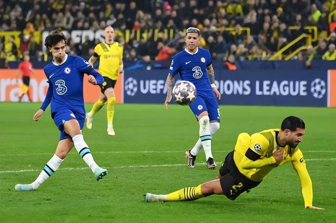 关于多特蒙德轻取罗马,罗德里戈高光表现的信息 关于多特蒙德轻取罗马,罗德里戈高光表现的信息