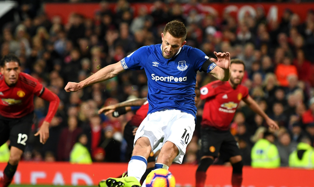 关于曼联主场逆转埃弗顿,反弹士气的信息 关于曼联主场逆转埃弗顿,反弹士气的信息