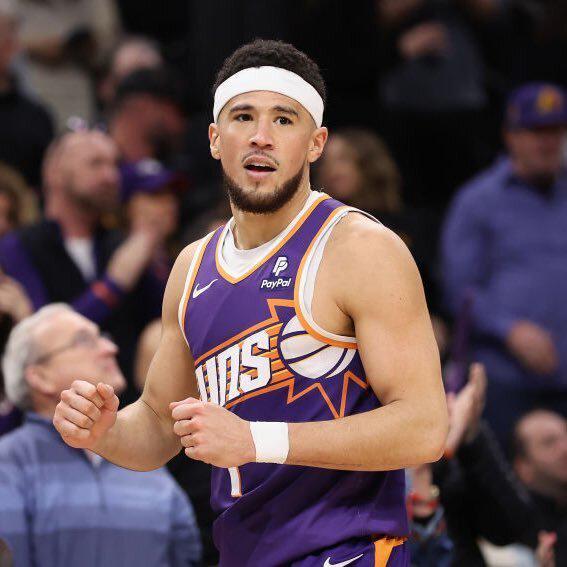 爵士强势日本男篮,布克制霸全场 爵士强势日本男篮,布克制霸全场