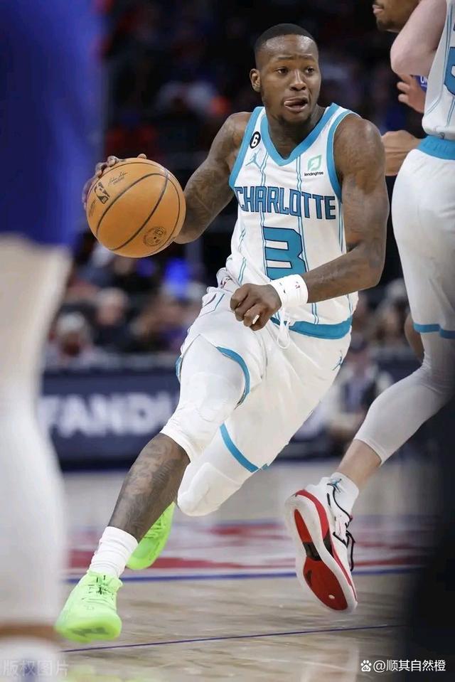 关于骑士逆转击败老黄蜂,克拉克森29分独享的信息 关于骑士逆转击败老黄蜂,克拉克森29分独享的信息