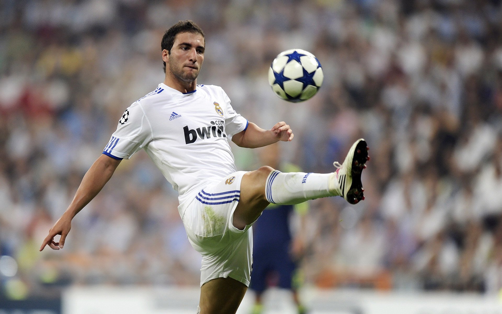 足球的多元宇宙，当埃及力克韩国，拉什福德成为关键先生