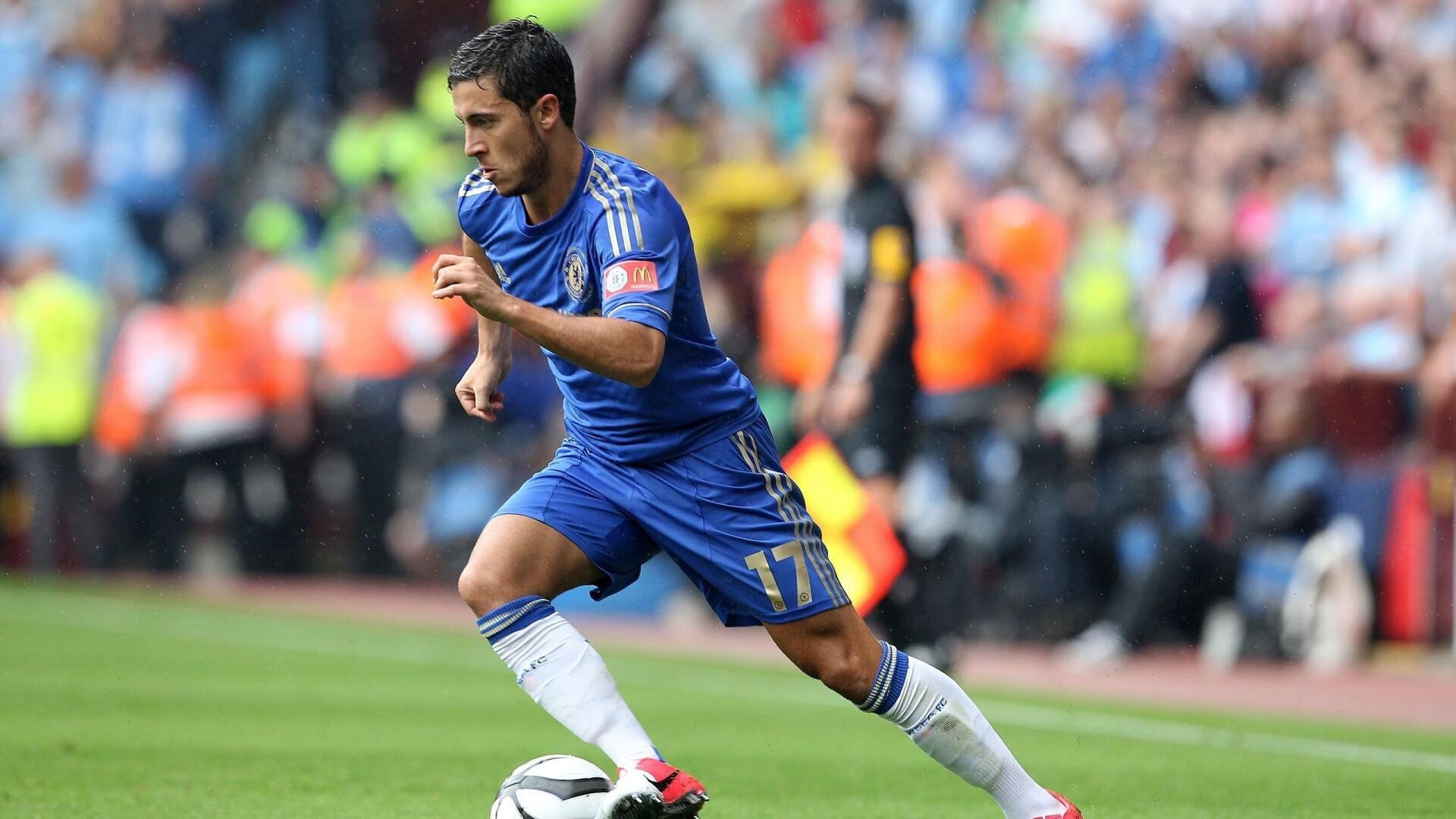 南非完胜巴西,凯恩如何从无名小卒蜕变为关键先生